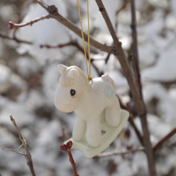 Precious Moments Rocking Horse Collection 1986 - Picture 6 of 7